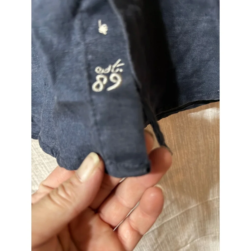 The Children's Place Boys Button Down Longsleeve Blue Linen Size L (10/12)